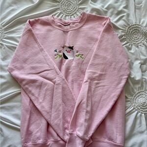 Gildan Pink Crew Neck Sweater Soft Knit Comfort